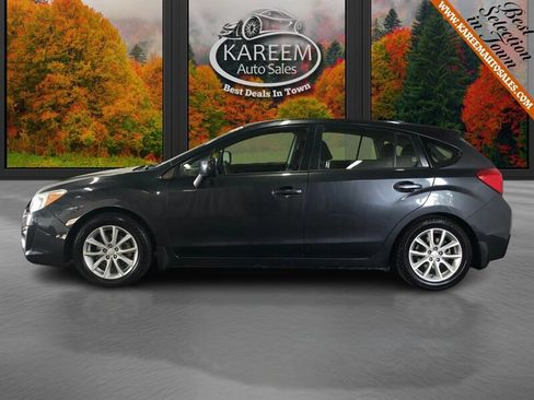 Used 2013 Subaru Impreza 2.0i Premium w/ All-Weather Pkg image 8