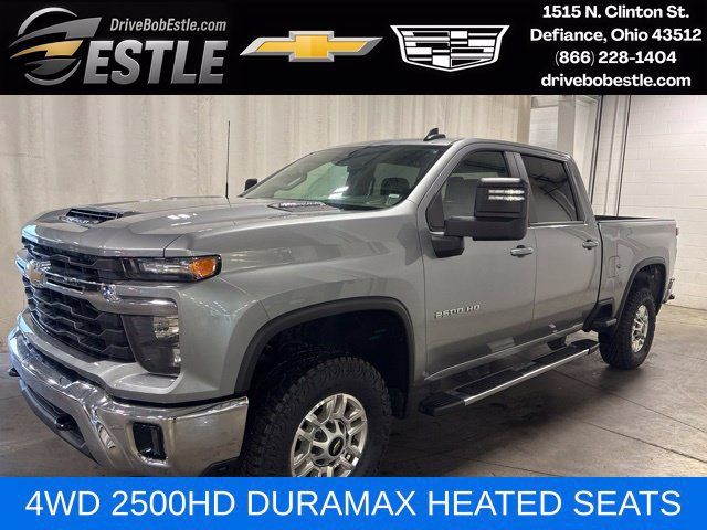 Used 2025 Chevrolet Silverado 2500 LT w/ Convenience Package AWD/4WD image 1