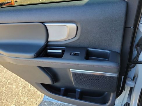 New 2025 Ford Expedition Active RWD image 16