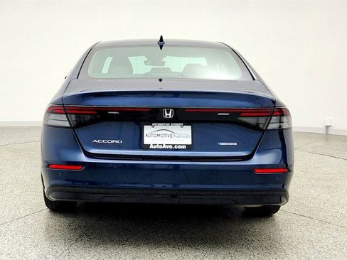 Used 2025 Honda Accord EX-L image 6