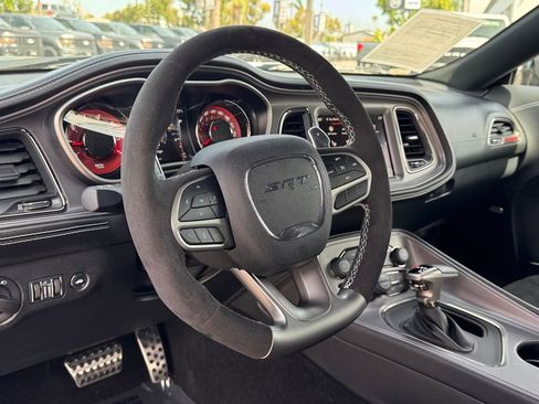 Used 2023 Dodge Challenger SRT Hellcat RWD image 29