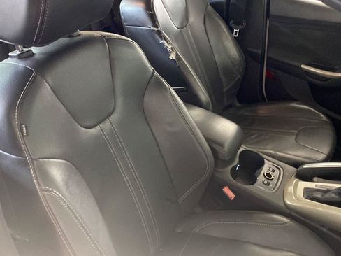 Used 2012 Ford Focus SEL FWD image 52
