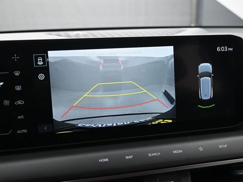 Used 2024 Kia EV9 Light image 19