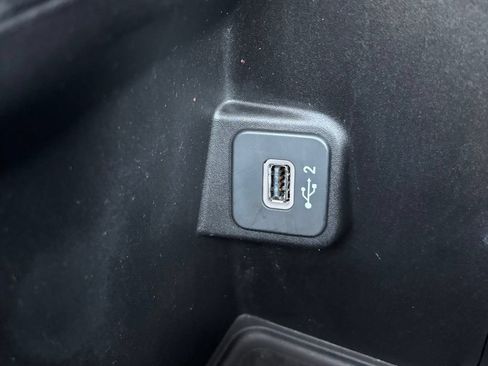 Used 2022 Jeep Wrangler Sport AWD/4WD image 23