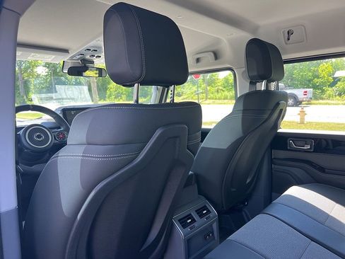 New 2024 INEOS Grenadier AWD/4WD image 13