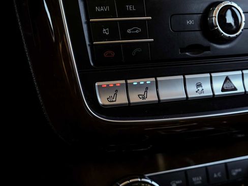 Used 2017 Mercedes-Benz G 550 G 550 image 23