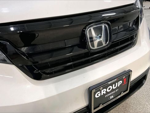 Used 2022 Honda Pilot TrailSport image 29