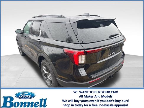 New 2026 Ford Explorer ST-Line w/ ST-Line Street Pack image 3