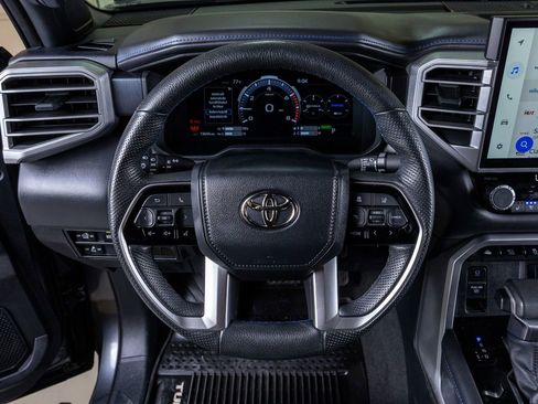 Used 2023 Toyota Tundra Platinum AWD/4WD image 19
