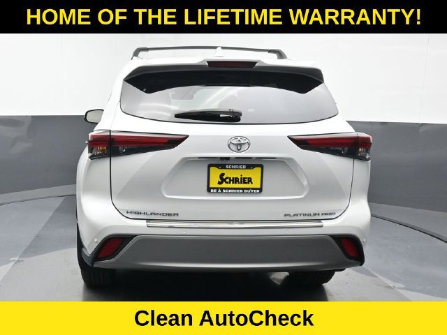 Used 2025 Toyota Highlander Platinum AWD/4WD image 5