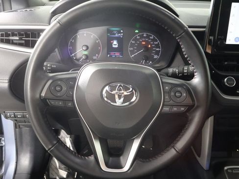 Used 2024 Toyota Corolla Cross AWD Hybrid image 34