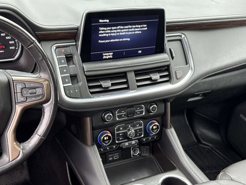 Used 2021 Chevrolet Tahoe High Country image 3