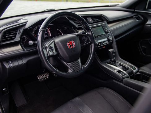 Used 2017 Honda Civic Sport image 18
