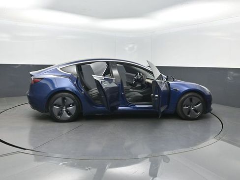 Used 2019 Tesla Model 3 Long Range image 34