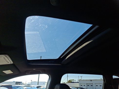 Used 2025 Honda CR-V Sport image 17