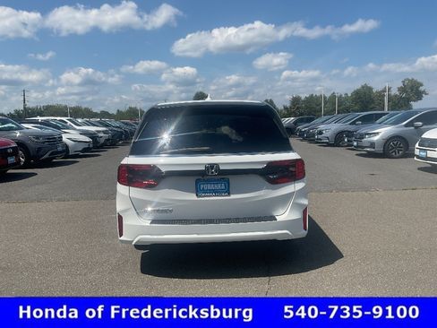 Certified 2026 Honda Odyssey EX-L image 5