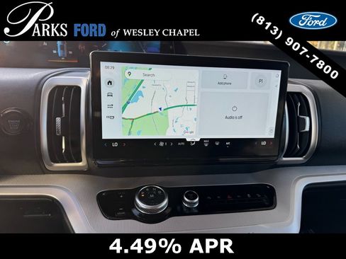 Used 2025 Ford Expedition Active image 12