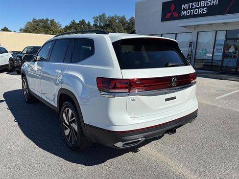New 2026 Volkswagen Atlas SE image 5