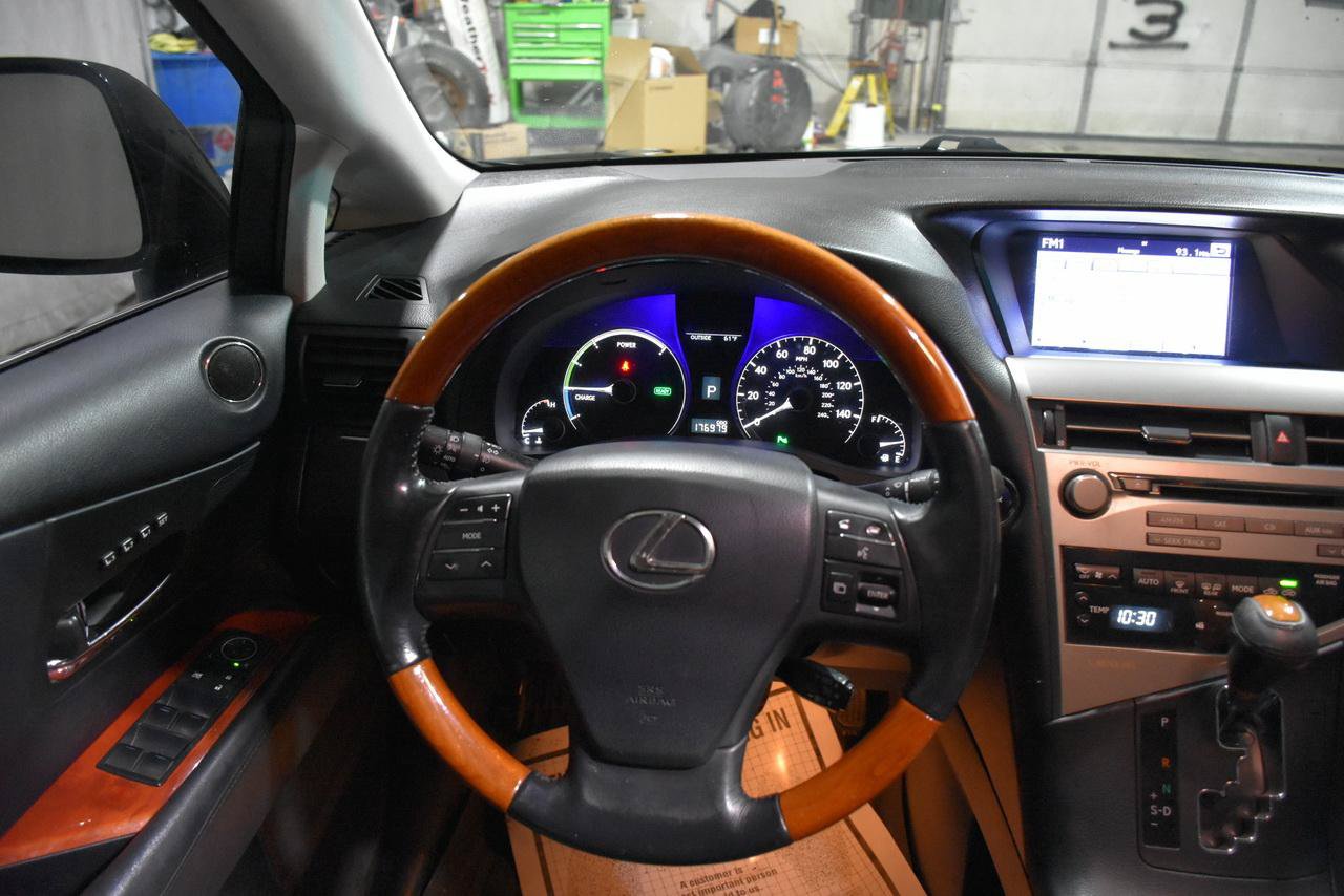 Used 2011 Lexus RX 450h AWD w/ Premium Pkg image 11