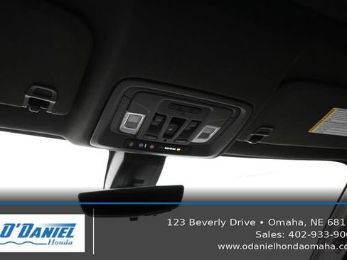 Used 2022 Chevrolet Silverado 1500 LTZ w/ LTZ Premium Package AWD/4WD image 30