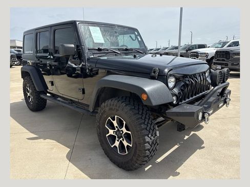 Used 2017 Jeep Wrangler Unlimited Sport w/ Connectivity Group AWD/4WD image 1