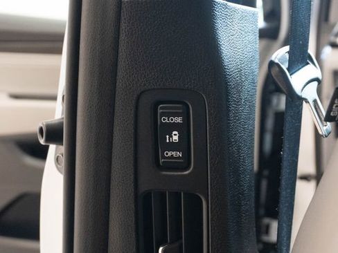 Certified 2023 Honda Odyssey Touring image 26