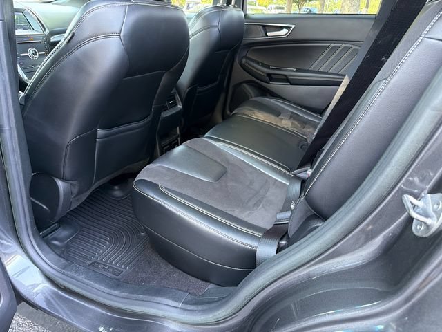Used 2019 Ford Edge ST w/ Convenience Package AWD/4WD image 21