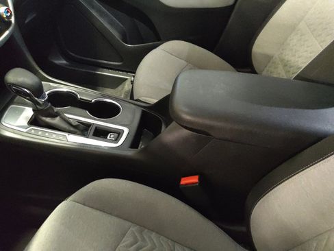 Used 2023 Chevrolet Equinox LT FWD image 26