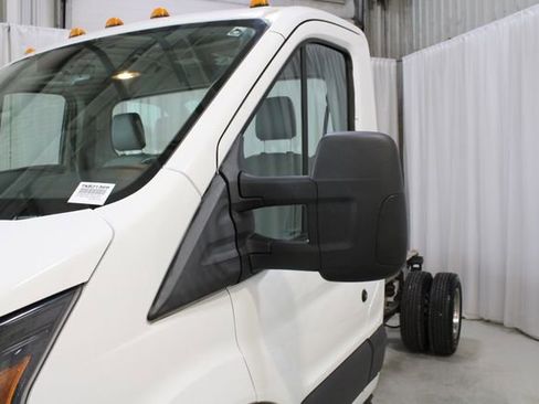 Used 2018 Ford Transit 350 138 DRW RWD image 31