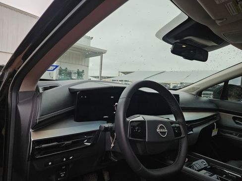 Used 2025 Nissan Murano SL AWD/4WD image 3