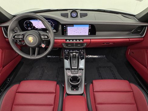 Used 2025 Porsche 911 Carrera RWD image 11