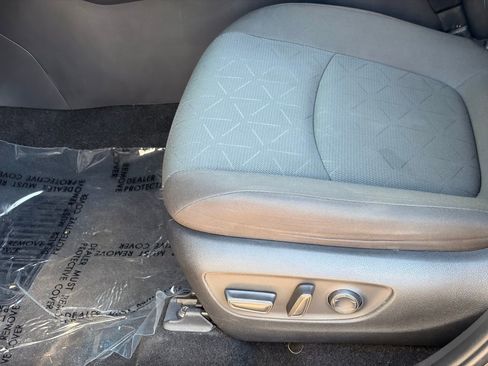 Used 2024 Toyota RAV4 XLE AWD/4WD image 19