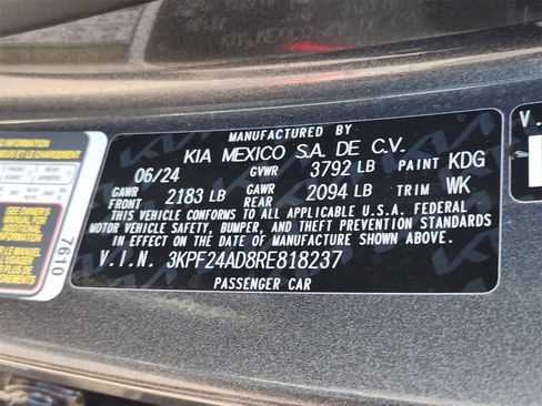 Certified 2024 Kia Forte LXS w/ LXS Technology Package image 30