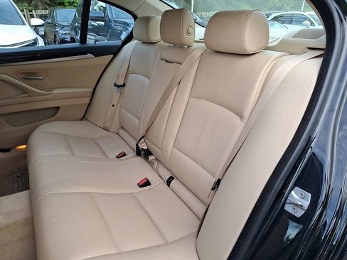 Used 2015 BMW 528i xDrive Sedan AWD/4WD image 8