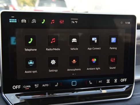 New 2026 Volkswagen Tiguan SE FWD image 15