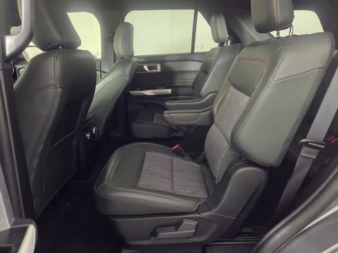 Used 2022 Ford Explorer Timberline image 26