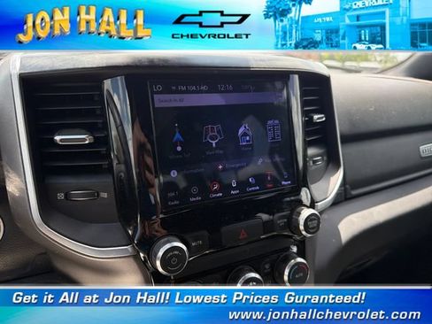 Used 2019 RAM 1500 Big Horn AWD/4WD image 22