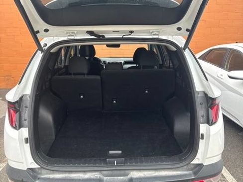 Used 2024 Hyundai Tucson SEL AWD/4WD image 13