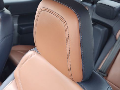 Used 2023 Ford Maverick Lariat w/ Lariat Luxury Package image 19