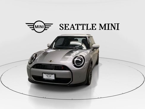 Used 2026 MINI Cooper S FWD image 4