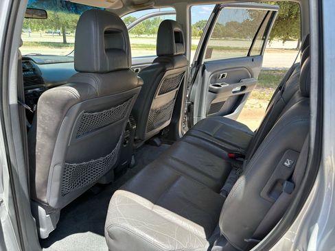 Used 2004 Honda Pilot EX image 30