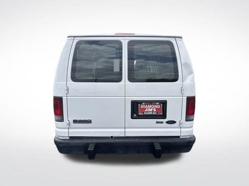 Used 2012 Ford E-250 and Econoline 250 w/ PWR Group RWD image 4