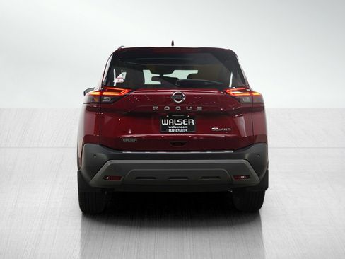 Used 2021 Nissan Rogue SL AWD/4WD image 4