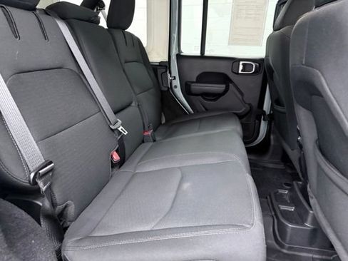 Used 2023 Jeep Wrangler Unlimited w/ Cold Weather Group AWD/4WD image 20