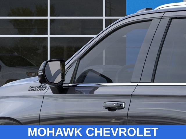 New 2026 Chevrolet Tahoe High Country AWD/4WD image 12