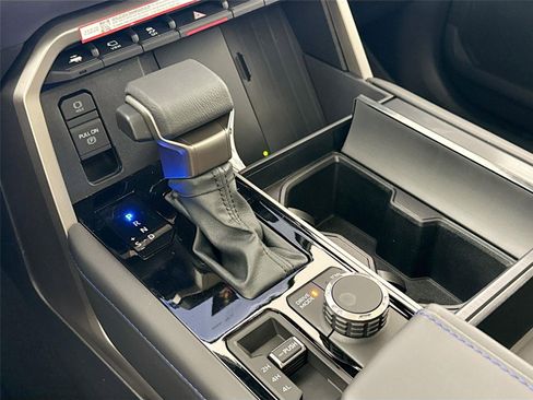 New 2026 Toyota Sequoia Platinum image 28