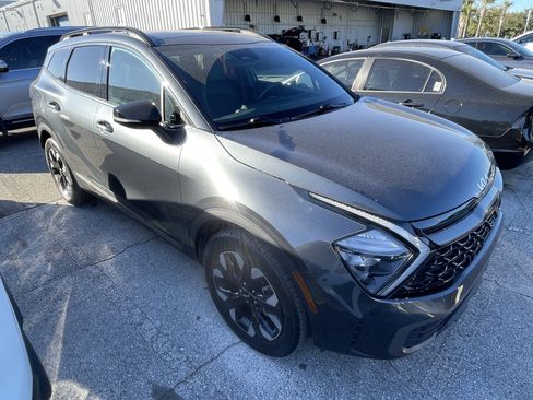 Used 2023 Kia Sportage X-Line image 2