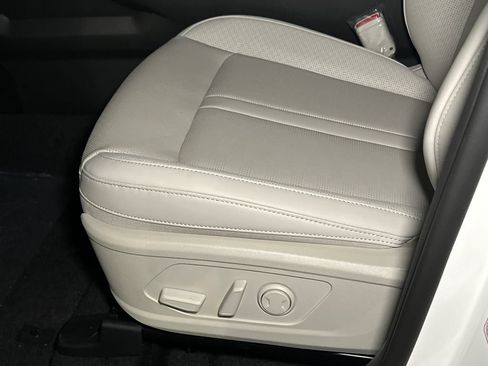 New 2026 Kia Sorento EX AWD/4WD image 19