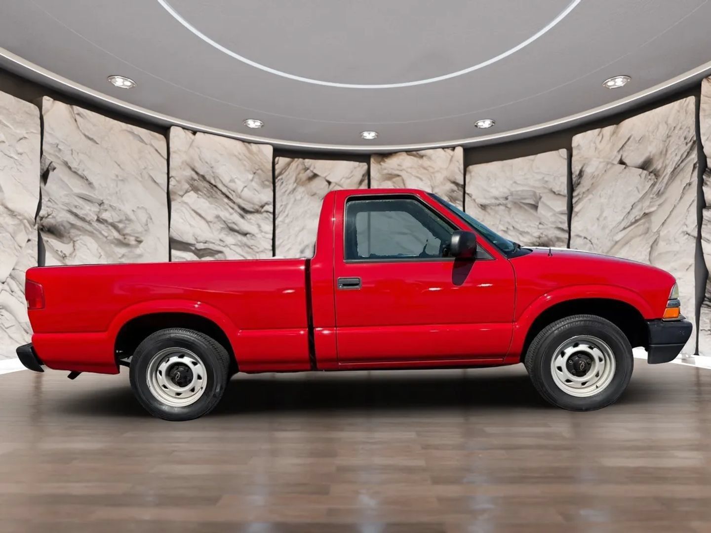 Used 2003 Chevrolet S10 Pickup 2WD Regular Cab image 4