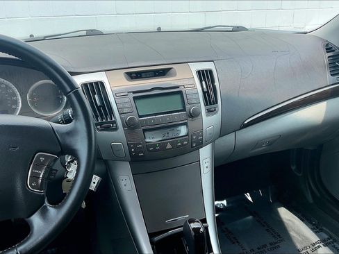 Used 2010 Hyundai Sonata Limited FWD image 7
